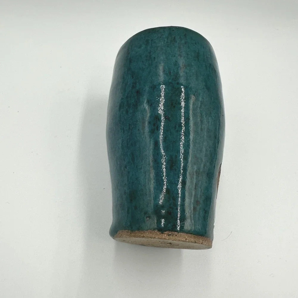 Handmade Pottery Vase Tootbrush Holder Teal Blue Dog Accent‎ Signed K. Mosby